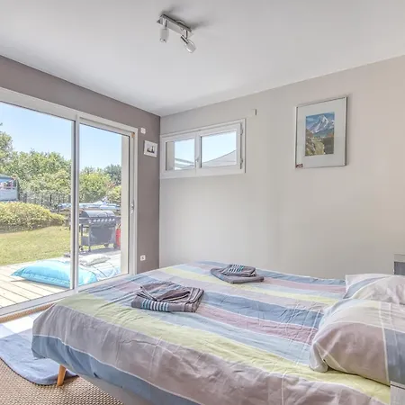 Villa Familiale Sur 3000m2 Avec Piscine *