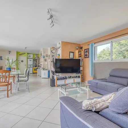 Villa Familiale Sur 3000m2 Avec Piscine Biscarrosse
