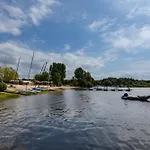 Familiale Sur 3000m2 Avec Piscine Villa