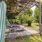 Familiale Sur 3000m2 Avec Piscine Villa